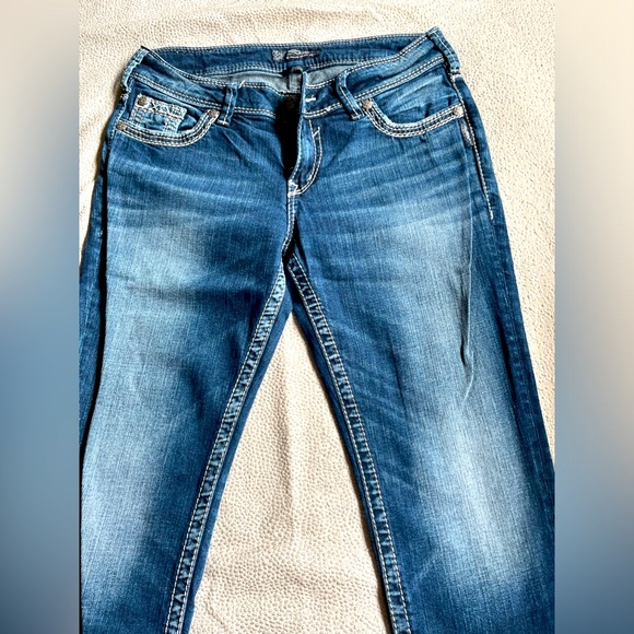 Silver Suki Skinny Low Rise Jeans - Picture 2 of 4